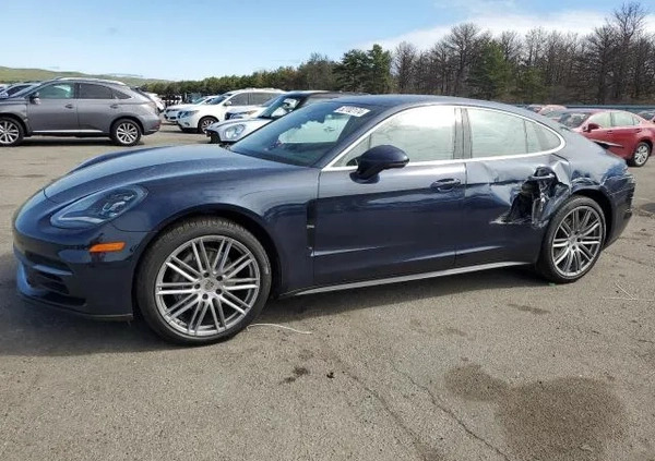 Porsche Panamera cena 119000 przebieg: 33850, rok produkcji 2018 z Pajęczno małe 67